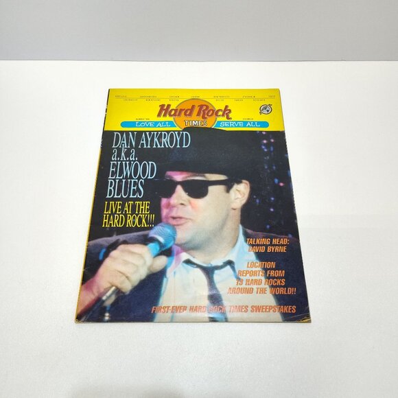 Hard Rock Cafe Magazine Featuring Dan Aykroyd As Elwood Blues 1980s Memorabilia - Picture 1 of 8